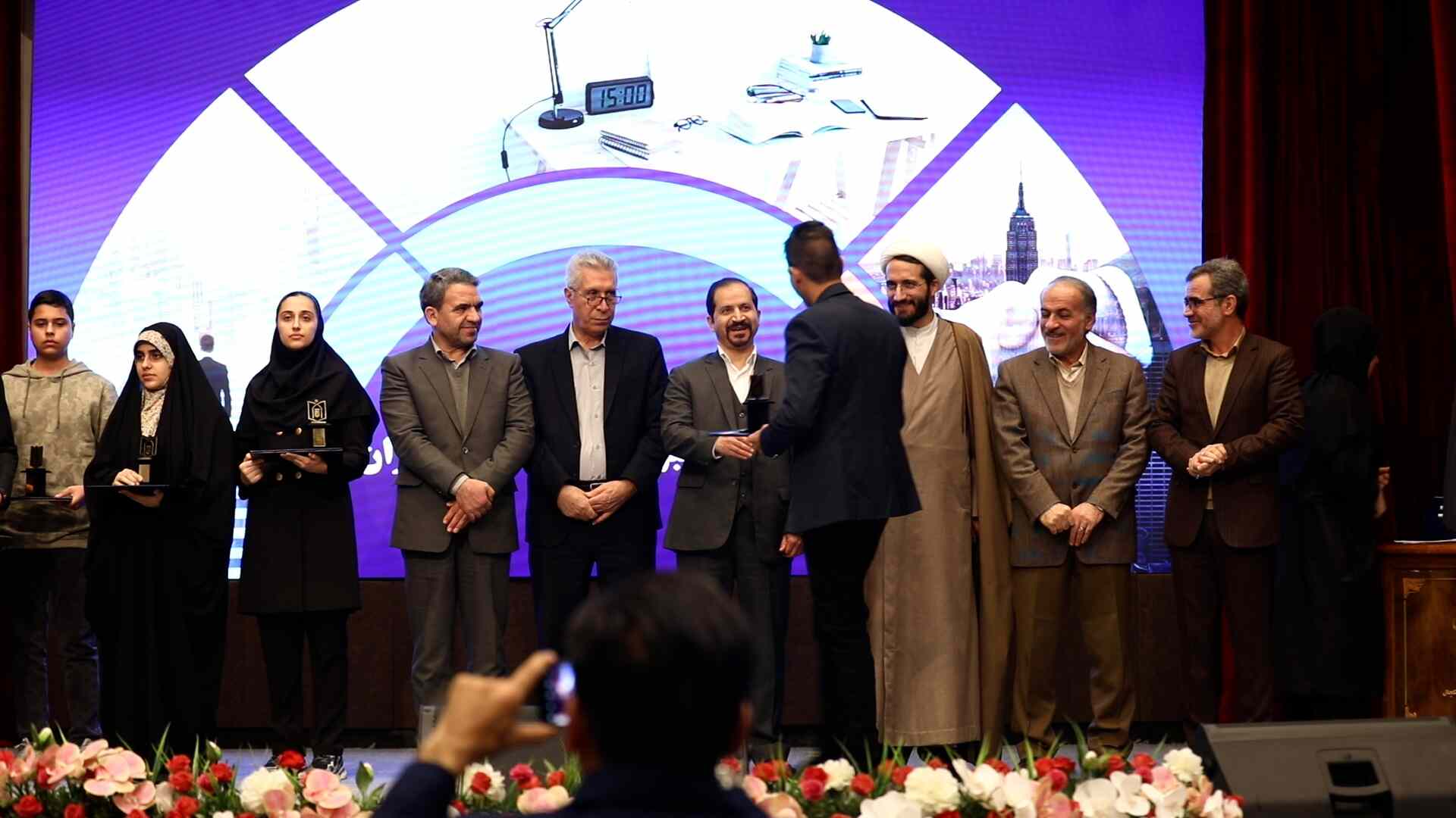 آیین تجلیل از پژوهشگران برگزیده در وزارت آموزش و پرورش